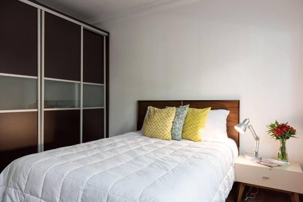 Condesa Campeche 9 Comfortable 2 Bedroom, 1 Bath Retreat Featuring Generous Spaces *